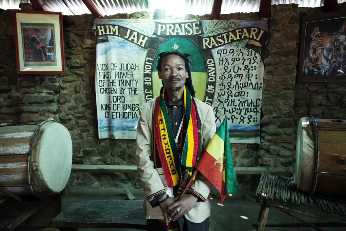 Elder Dawie Afrikaner.